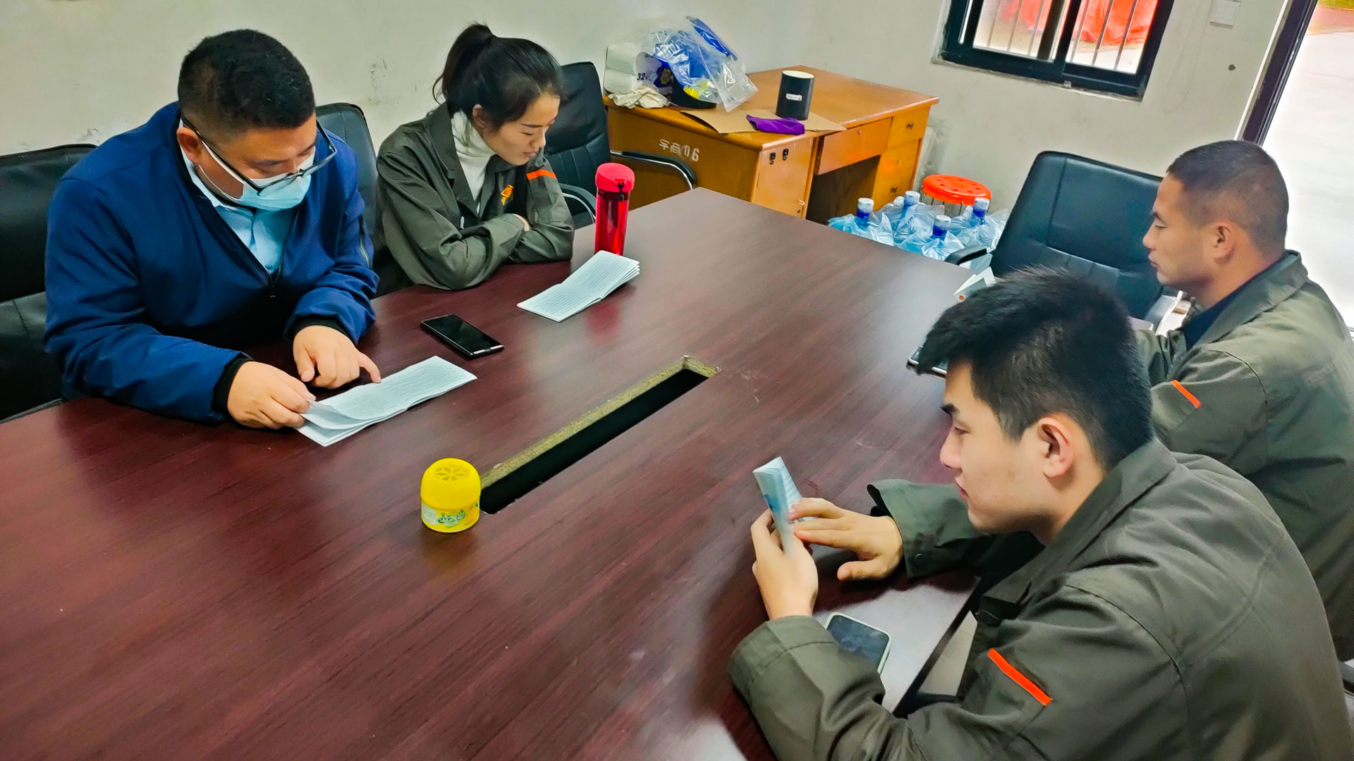 1636088301423673.jpg 忠誠企業入人心-(2).jpg